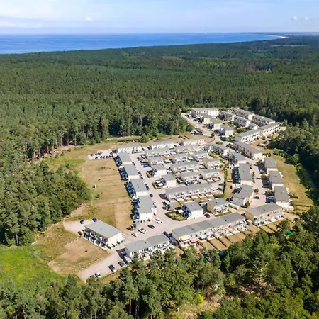 Kueste Und Wald Gelbensande